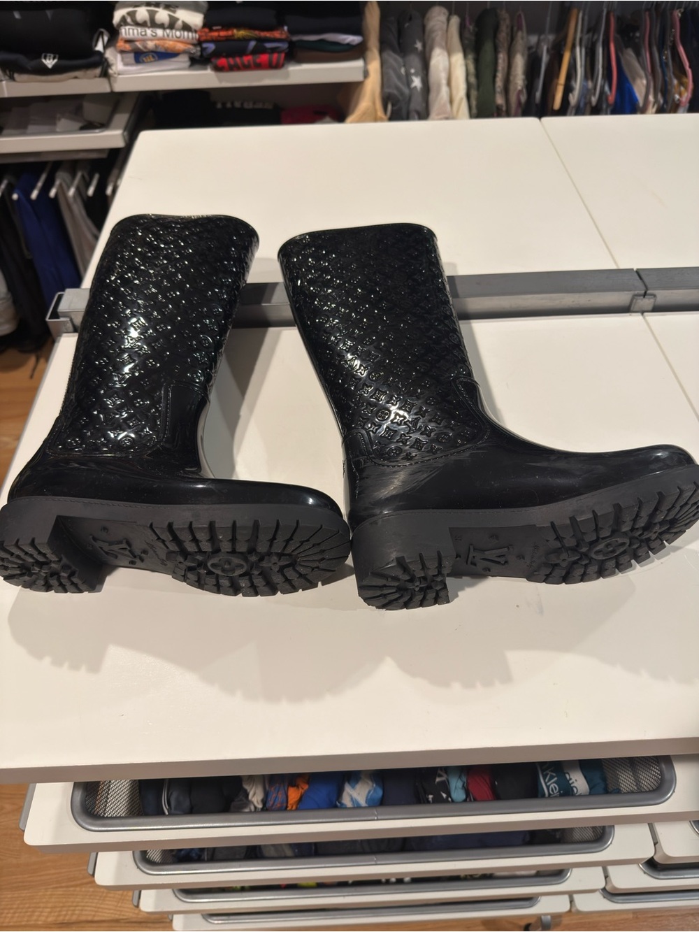 LV rain boot.. - Picture 6 of 7